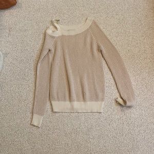 One shoulder tarte sweater